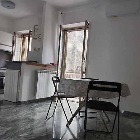 Nau 28 Residency Apartment