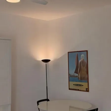 Nau 28 Residency Apartment Vasto